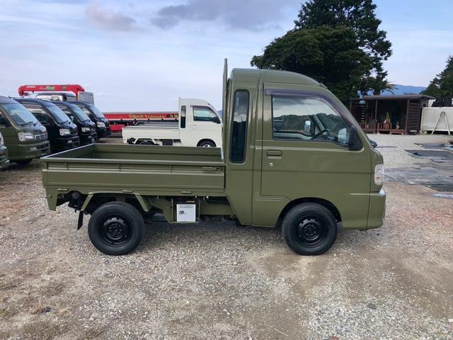 ハイゼットトラック ジャンボ 4WD AT車 エアコン パワステ パワーウインドウ オートマ レザーシートカバー新品 ボディー・フレーム全塗装済み(14枚目)