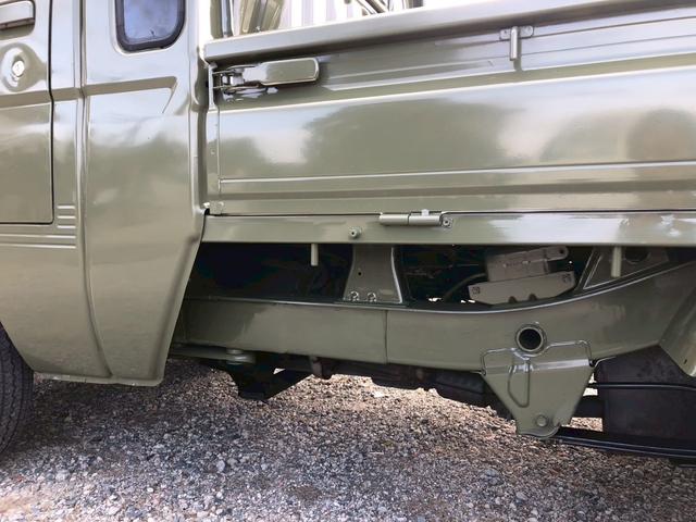 ハイゼットトラック ジャンボ 4WD AT車 エアコン パワステ パワーウインドウ オートマ レザーシートカバー新品 ボディー・フレーム全塗装済み(31枚目)
