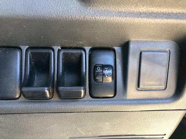 ハイゼットトラック ジャンボ　２ＷＤ　ＡＴ車　エアコン　パワステ　パワーウインドウ　オートマ　タイミングチェーン　ＨＤＤナビ　アルミホイール　ボディ・フレーム全塗装済み（10枚目）