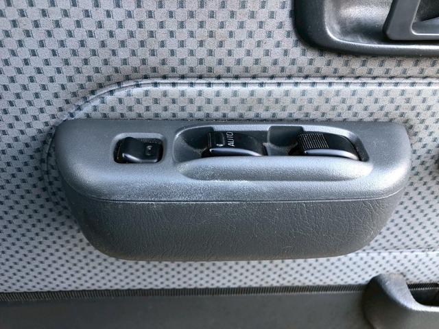 ハイゼットトラック ジャンボ　４ＷＤ　ＡＴ車　エアコン　パワステ　パワーウインドウ　アルミホイール　ボディー・フレーム全塗装済み（15枚目）