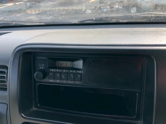 ハイゼットトラック ジャンボ　４ＷＤ　ＡＴ車　エアコン　パワステ　パワーウィンドウ　オートマ　ボディー・フレーム全塗装済み（2枚目）