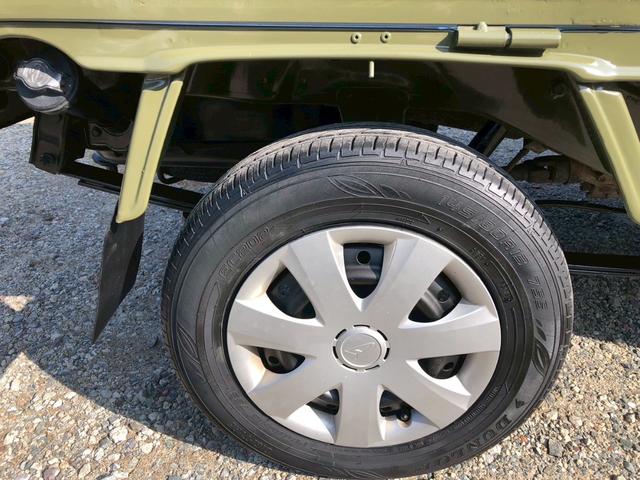 ハイゼットトラック ジャンボ　４ＷＤ　ＡＴ車　エアコン　パワステ　パワーウィンドウ　オートマ　ボディー・フレーム全塗装済み（28枚目）