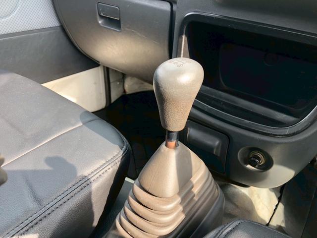 ハイゼットトラック ジャンボ 5速MT エアコン パワステ パワーウィンドウ レザーシートカバー タイミングベルト交換済み ボディー&フレーム全塗装済み 軽トラック(5枚目)