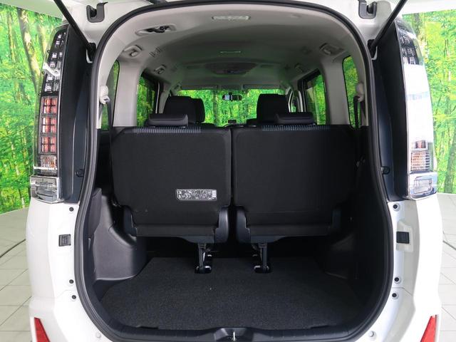 ZS 煌 純正9型ナビ フリップダウンモニター 両側電動ドア バックカメラ 1オーナー 禁煙車 7人乗 LEDヘッド/フォグライト オートライト Bluetooth接続可能 ETC スマートキー 純正16AW(22枚目)