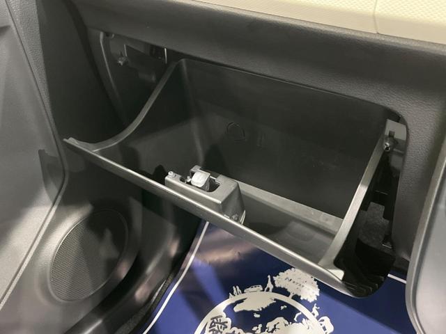 L 禁煙車 CDオーディオ 衝突軽減ブレーキ 誤発進抑制装置 アイドリングストップ クリアランスソナー シートヒーター トラクションコントロール セキュリティアラーム(50枚目)
