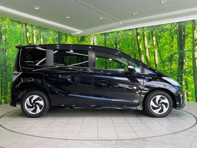 ハイブリッド プレミアムエディション 特別仕様車 禁煙車 純正ナビ 両側電動ドア クルコン HIDヘッド バックカメラ Bluetooth接続 ETC クリアランスソナー オートエアコン オートライト(37枚目)