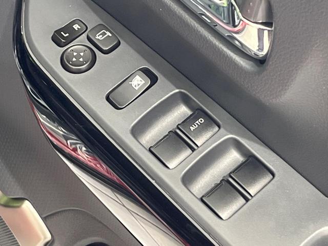 JスタイルII 特別仕様車 禁煙車 SDナビ 衝突軽減ブレーキ HIDヘッド シートヒーター バックカメラ Bluetooth接続 ETC 純正15インチアルミ アイドリングストップ(38枚目)