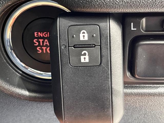 XC 現行 届出済未使用車 衝突軽減ブレーキ クルコン LEDヘッド フロントフォグ オートハイビーム オートエアコン シートヒーター 純正16インチAW 電動格納ミラー スマートキー 盗難防止装置(9枚目)