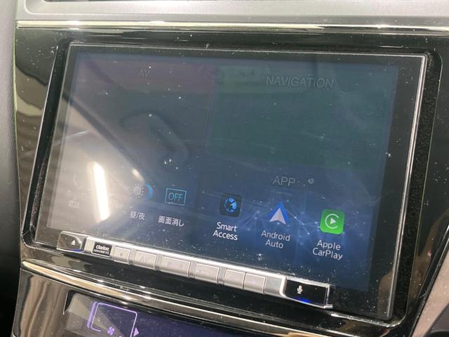 Ｓ　セーフティセンス　禁煙車　Ｃｌａｒｉｏｎ製９インチナビ　レーダークルーズ　バックカメラ　Ｂｌｕｅｔｏｏｔｈ再生　ＥＴＣ　ＬＥＤヘッドライト　ＬＥＤフロントフォグ　スマートキー　純正１６インチアルミ(4枚目)