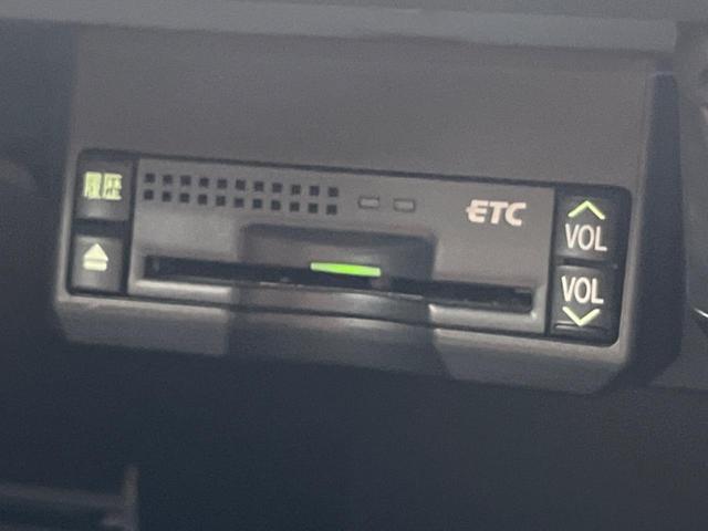 ＣＴ２００ｈ　バージョンＣ　禁煙車　メーカーナビ　バックカメラ　ＥＴＣ　クルーズコントロール　シートヒーター　ＬＥＤヘッドライト　スマートキー　オートライト　オートエアコン　純正オプション１７インチアルミ(6枚目)