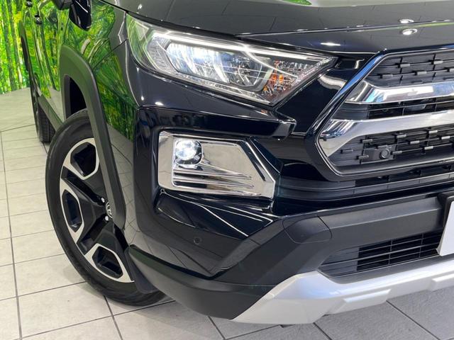 ＲＡＶ４ アドベンチャー　純正ナビ　セーフティセンス　バックカメラ　レーダークルーズ　パワーシート　ＬＥＤヘッドランプ　ルーフレール　デジタルインナーミラー　ブラインドスポットモニター　ＥＴＣ　ドラレコ　純正１９インチＡＷ（13枚目）