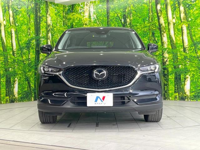 ＣＸ－５ ＸＤ　スマートエディション　純正ナビ　全周囲カメラ　衝突被害軽減システム　禁煙車　レーダークルーズコントロール　ドラレコ　ＥＴＣ　Ｂｌｕｅｔｏｏｔｈ　ＬＥＤヘッドライト　誤発信抑制装置　革巻きステアリング　純正１７インチアルミ（14枚目）