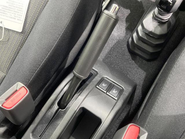 ジムニー ＸＣ　４ＷＤ　届出済未使用車　衝突軽減装置　スマートキー　クルーズコントロール　シートヒーター　ＬＥＤヘッドライト　純正１６インチアルミホイール　オートライト　オートエアコン　電動格納ミラー（44枚目）