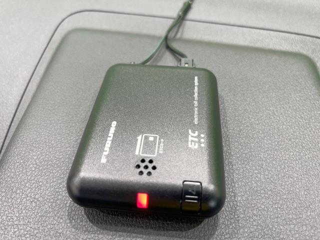 ロッキー Ｌ　ＳＤナビ　バックカメラ　衝突被害軽減システム　コーナーセンサー　スマートキー　ＬＥＤヘッド　ＥＴＣ　オートライト　Ｂｌｕｅｔｏｏｔｈ　ステアリングスイッチ　誤発進抑制機能　アイドリングストップ（6枚目）