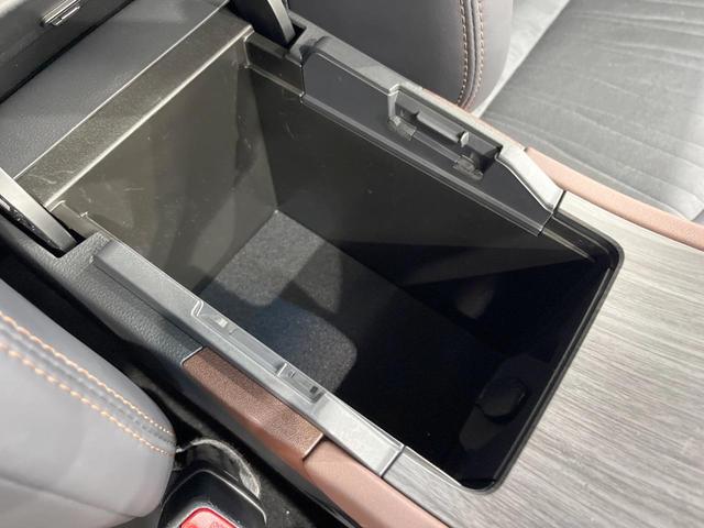 ハリアーハイブリッド Ｇ　１２．３型ディスプレイオーディオ　バックカメラ　衝突被害軽減　レーダークルーズ　禁煙車　電動リアゲート　ハーフレザーシート　パワーシート　ドラレコ　コーナーセンサー　ＥＴＣ２．０　オートハイビーム（46枚目）