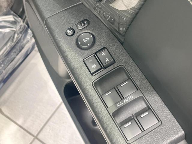 オデッセイ アブソルート・ＥＸホンダセンシング　純正ナビ　衝突被害軽減システム　レーダークルーズ　両側電動ドア　後席モニター　全周囲カメラ　レザーシート　パワーシート　スマートキー　ＬＥＤヘッド　ビルトインＥＴＣ　車線逸脱警報　オートライト（42枚目）