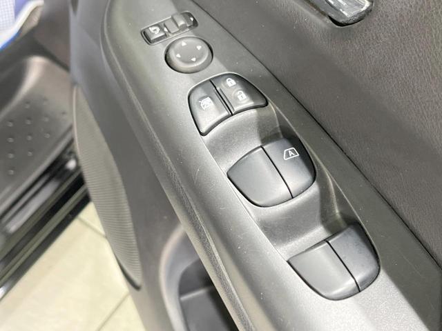 セレナ ｅ－パワー　ハイウェイスターＶ　純正ＳＤナビ　衝突被害軽減システム　プロパイロット　両側電動ドア　全周囲カメラ　スマートキー　ＬＥＤヘッド　ビルトインＥＴＣ　オートライト　オートエアコン　コーナーセンサー（50枚目）