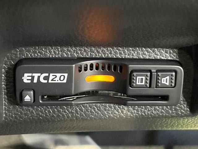 ヴェゼル ｅ：ＨＥＶ　Ｚ　登録済未使用車　純正ナビ　バックカメラ　衝突被害軽減システム　レーダークルーズ　電動リアゲート　ハーフレザーシート　スマートキー　ＬＥＤヘッド　ＥＴＣ２．０　車線逸脱警報　オートライト（40枚目）