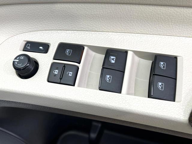 シエンタ ハイブリッドＧ　７インチナビ　バックカメラ　両側電動スライドドア　衝突被害軽減システム　レーンアシスト　横滑り防止装置　ＬＥＤヘッド　ＥＴＣ　スマートキー（61枚目）