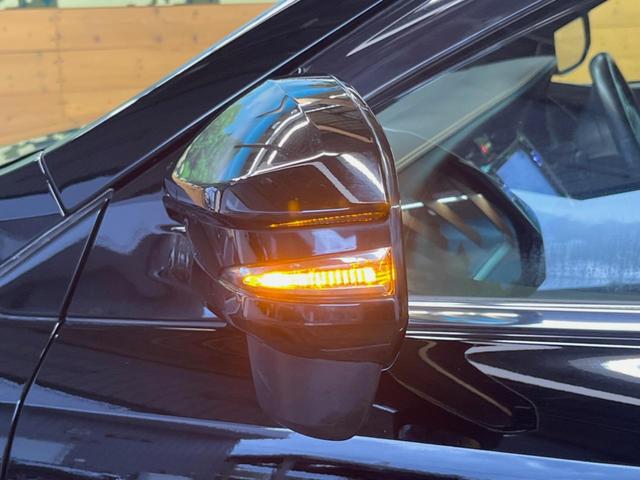 ハリアー プレミアム　禁煙車　モデリスタエアロ　ＢＩＧ－Ｘ１０型ナビ　バックカメラ　セーフティセンス　レーダークルーズ　パワーバックドア　シーケンシャルターンランプ　純正１８インチアルミ　ウッドコンビステアリング　ＥＴＣ（45枚目）