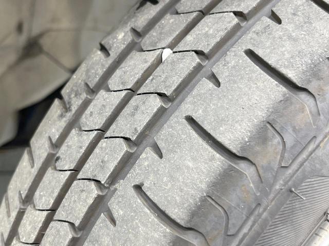 ワゴンＲ ＦＸリミテッド　禁煙車　ドラレコ　スマートキー　ＥＴＣ　オートエアコン　純正１４インチアルミ　ＣＤ（28枚目）