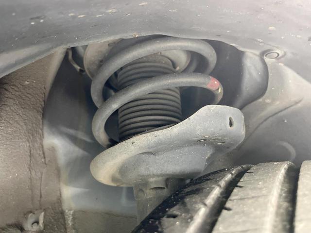 インプレッサスポーツハイブリッド ハイブリッド2.0i-Sアイサイト 4WD SDナビ バックカメラ アイサイト レーダークルーズ 禁煙車 ビルトインETC ハーフレザーシート コーナーセンサー スマートキー HIDヘッド オートライト デュアルエアコン パワーシート(29枚目)