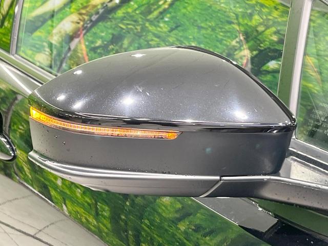 プリウス Ｚ　ガラスルーフ　サイドカメラ　バックカメラ　衝突被害軽減システム　レーダークルーズ　禁煙車　レザー調シート　前席シートエアコン　パワーシート　コーナーセンサー　スマートキー　ＬＥＤヘッド（25枚目）