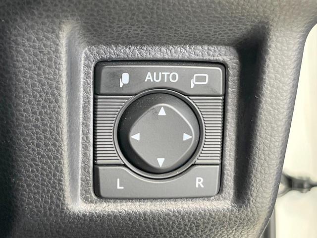 クラウンハイブリッド S スポーツスタイル 純正ナビ バックカメラ 衝突被害軽減システム レーダークルーズ 禁煙車 レザーシート 前席シートエアコン コーナーセンサー スマートキー LEDヘッド ビルトインETC 車線逸脱警報 オートライト(40枚目)