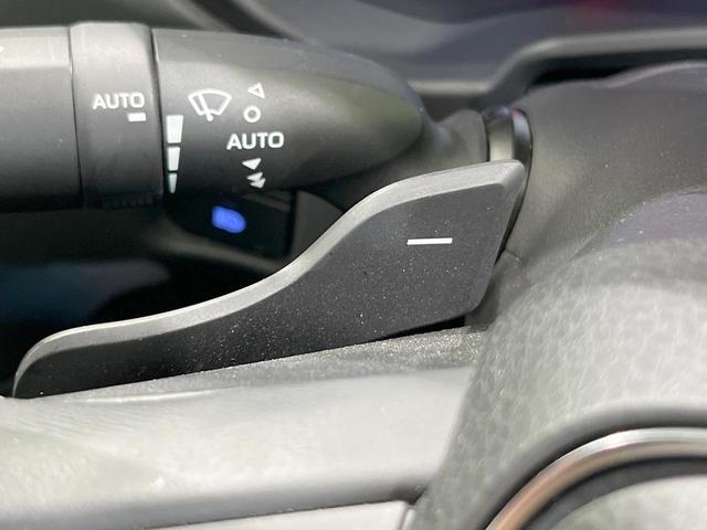 クラウンハイブリッド S スポーツスタイル 純正ナビ バックカメラ 衝突被害軽減システム レーダークルーズ 禁煙車 レザーシート 前席シートエアコン コーナーセンサー スマートキー LEDヘッド ビルトインETC 車線逸脱警報 オートライト(47枚目)