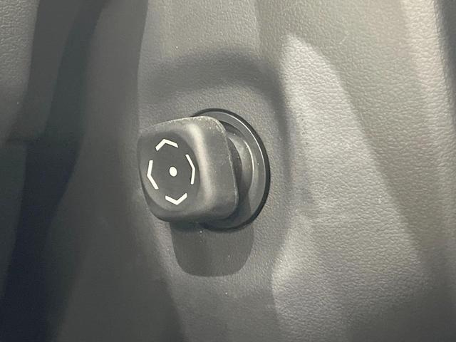 クラウンハイブリッド S スポーツスタイル 純正ナビ バックカメラ 衝突被害軽減システム レーダークルーズ 禁煙車 レザーシート 前席シートエアコン コーナーセンサー スマートキー LEDヘッド ビルトインETC 車線逸脱警報 オートライト(54枚目)