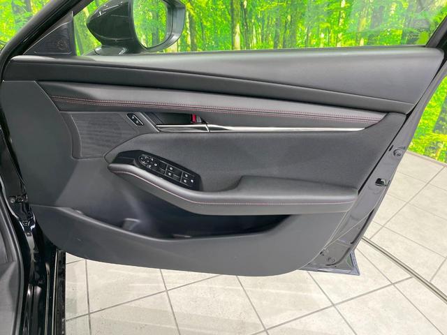 ＭＡＺＤＡ３ファストバック １５Ｓ　ブラックトーンエディション　純正ＳＤナビ　全周囲カメラ　衝突被害軽減システム　レーダークルーズ　禁煙車　ドラレコ　コーナーセンサー　スマートキー　ＬＥＤヘッド　ビルトインＥＴＣ　オートハイビーム　車線逸脱警報　オートライト（34枚目）