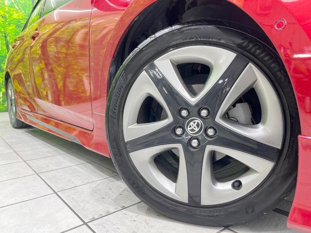 プリウス Ａツーリングセレクション　モデリスタエアロ　純正ナビ　バックカメラ　衝突被害軽減システム　禁煙車　レーダークルーズコントロール　ＥＴＣ　Ｂｌｕｅｔｏｏｔｈ　フルセグ　合皮シート　ＬＥＤヘッド　シートヒーター　スマートキー（13枚目）