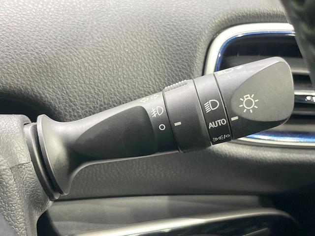 プリウス Ａツーリングセレクション　モデリスタエアロ　純正ナビ　バックカメラ　衝突被害軽減システム　禁煙車　レーダークルーズコントロール　ＥＴＣ　Ｂｌｕｅｔｏｏｔｈ　フルセグ　合皮シート　ＬＥＤヘッド　シートヒーター　スマートキー（39枚目）