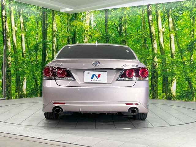 クラウン アスリートＳ－Ｔ　バックカメラ　禁煙車　レザーシート　前席シートエアコン　コーナーセンサー　スマートキー　ＬＥＤヘッド　ビルトインＥＴＣ　クルコン　車線逸脱警報　オートライト　オートエアコン　純正１８インチアルミ（14枚目）