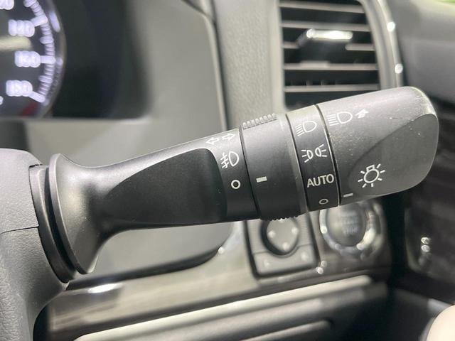 クラウン アスリートＳ－Ｔ　バックカメラ　禁煙車　レザーシート　前席シートエアコン　コーナーセンサー　スマートキー　ＬＥＤヘッド　ビルトインＥＴＣ　クルコン　車線逸脱警報　オートライト　オートエアコン　純正１８インチアルミ（36枚目）