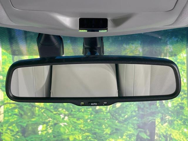 クラウン アスリートＳ－Ｔ　バックカメラ　禁煙車　レザーシート　前席シートエアコン　コーナーセンサー　スマートキー　ＬＥＤヘッド　ビルトインＥＴＣ　クルコン　車線逸脱警報　オートライト　オートエアコン　純正１８インチアルミ（57枚目）