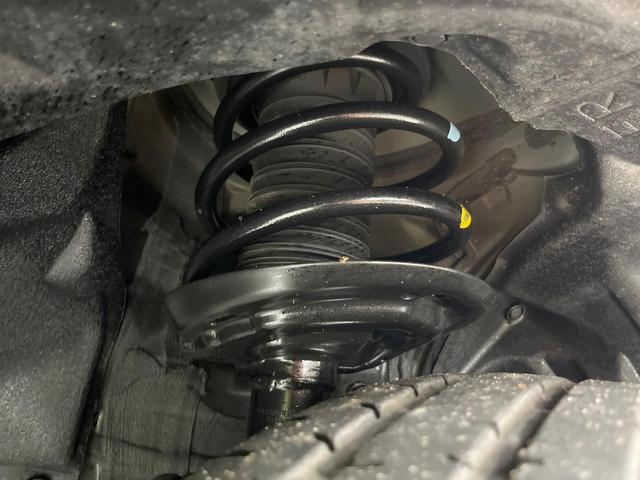 ハリアーハイブリッド Ｚ　全周囲カメラ　衝突被害軽減システム　レーダークルーズ　禁煙車　電動リアゲート　ハーフレザーシート　パワーシート　ドラレコ　コーナーセンサー　スマートキー　ＬＥＤヘッド　ＥＴＣ２．０　オートハイビーム（20枚目）