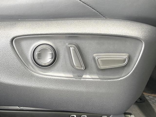 ハリアーハイブリッド Ｚ　全周囲カメラ　衝突被害軽減システム　レーダークルーズ　禁煙車　電動リアゲート　ハーフレザーシート　パワーシート　ドラレコ　コーナーセンサー　スマートキー　ＬＥＤヘッド　ＥＴＣ２．０　オートハイビーム（37枚目）