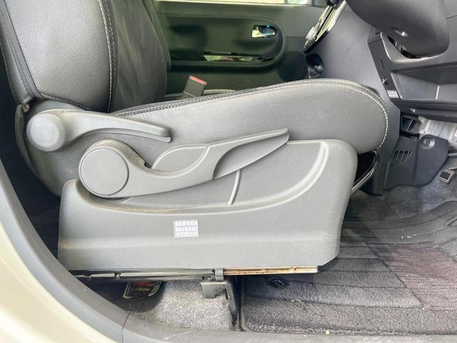 タント カスタムRS トップエディションSAII 純正SDナビ 衝突被害軽減システム 両側電動ドア バックカメラ スマートキー LEDヘッド ETC ハーフレザーシート オートライト オートエアコン 純正15インチアルミ Bluetooth(34枚目)