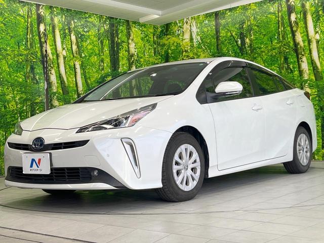 プリウス ＳセーフティプラスＩＩ　バックカメラ　衝突被害軽減システム　禁煙車　コーナーセンサー　スマートキー　ＬＥＤヘッド　ビルトインＥＴＣ　クルコン　オートハイビーム　車線逸脱警報　オートライト　オートエアコン（21枚目）