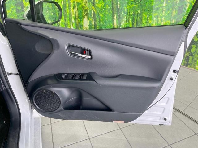 プリウス ＳセーフティプラスＩＩ　バックカメラ　衝突被害軽減システム　禁煙車　コーナーセンサー　スマートキー　ＬＥＤヘッド　ビルトインＥＴＣ　クルコン　オートハイビーム　車線逸脱警報　オートライト　オートエアコン（33枚目）