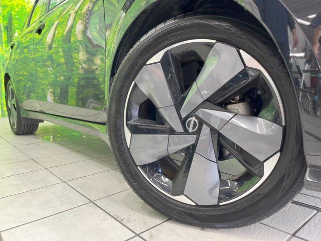 オーラ G レザーエディション 全周囲カメラ 衝突被害軽減システム レーダークルーズ 禁煙車 レザーシート ドラレコ コーナーセンサー スマートキー LEDヘッド ETC2.0 車線逸脱警報 オートライト オートエアコン(13枚目)