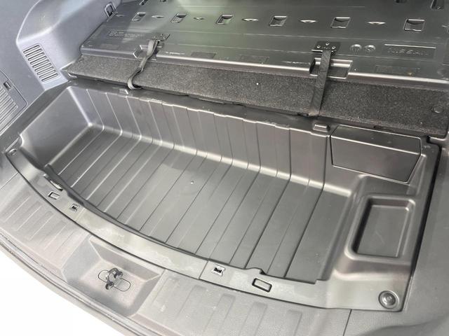 エクストレイル 20X ハイブリッド エマージェンシーブレーキP 純正SDナビ 全周囲カメラ 衝突被害軽減システム 禁煙車 電動リアゲート コーナーセンサー スマートキー LEDヘッド ビルトインETC クルコン オートライト デュアルエアコン(58枚目)