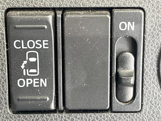 タント カスタムX トップエディションSAIII 電動スライドドア 純正SDナビ バックカメラ 衝突被害軽減システム 禁煙車 ハーフレザーシート シートヒーター スマートキー LEDヘッド オートハイビーム オートライト オートエアコン(6枚目)