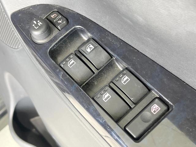 タント カスタムX トップエディションSAIII 電動スライドドア 純正SDナビ バックカメラ 衝突被害軽減システム 禁煙車 ハーフレザーシート シートヒーター スマートキー LEDヘッド オートハイビーム オートライト オートエアコン(35枚目)