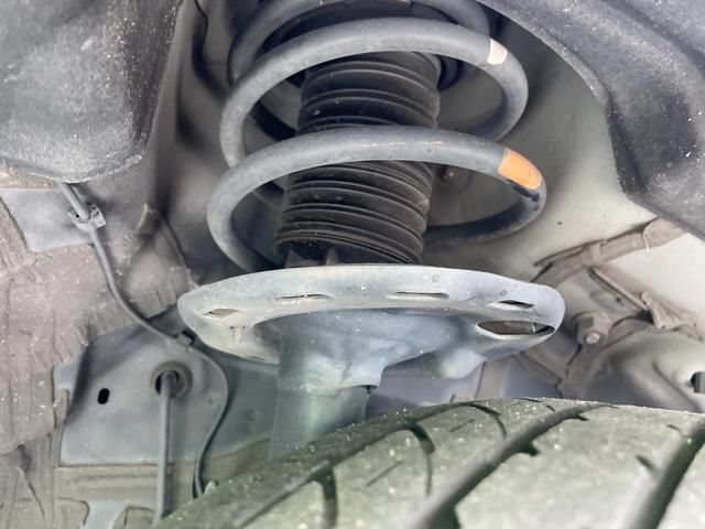 アルファード ２．５Ｓ　Ｃパッケージ　サンルーフ　衝突被害軽減システム　両側電動ドア　後席モニター　バックカメラ　レーダークルーズ　電動リアゲート　合皮シート　前席シートエアコン　前後席パワーシート　スマートキー　ＬＥＤヘッド（25枚目）