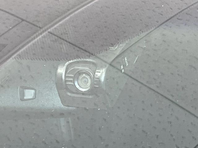 アルファード ２．５Ｓ　Ｃパッケージ　サンルーフ　衝突被害軽減システム　両側電動ドア　後席モニター　バックカメラ　レーダークルーズ　電動リアゲート　合皮シート　前席シートエアコン　前後席パワーシート　スマートキー　ＬＥＤヘッド（33枚目）