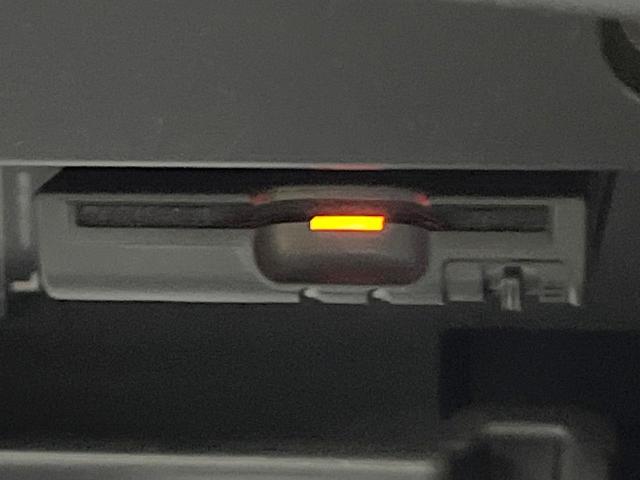 エクストレイル 20X 純正SDナビ 衝突被害軽減システム バックカメラ 電動リアゲート ハーフレザーシート コーナーセンサー スマートキー オートエアコン 純正18インチアルミ Bluetooth CD(41枚目)