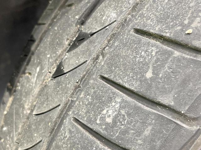 オデッセイハイブリッド ハイブリッドアブソルート・ホンダセンシンアドバンスP 両側電動ドア 全周囲カメラ 衝突被害軽減システム レーダークルーズ 禁煙車 ハーフレザーシート パワーシート スマートキー LEDヘッド ビルトインETC 車線逸脱警報 オートライト オートエアコン(27枚目)