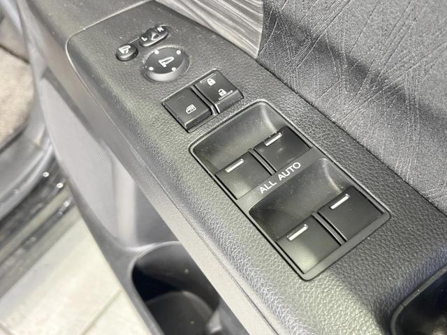 オデッセイハイブリッド ハイブリッドアブソルート・ホンダセンシンアドバンスP 両側電動ドア 全周囲カメラ 衝突被害軽減システム レーダークルーズ 禁煙車 ハーフレザーシート パワーシート スマートキー LEDヘッド ビルトインETC 車線逸脱警報 オートライト オートエアコン(35枚目)